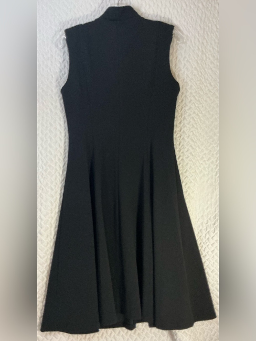 Calvin Klein Black Sleeveless Fit & Flare Midi Dress Gold CK Zip Size 6 - Picture 4 of 4